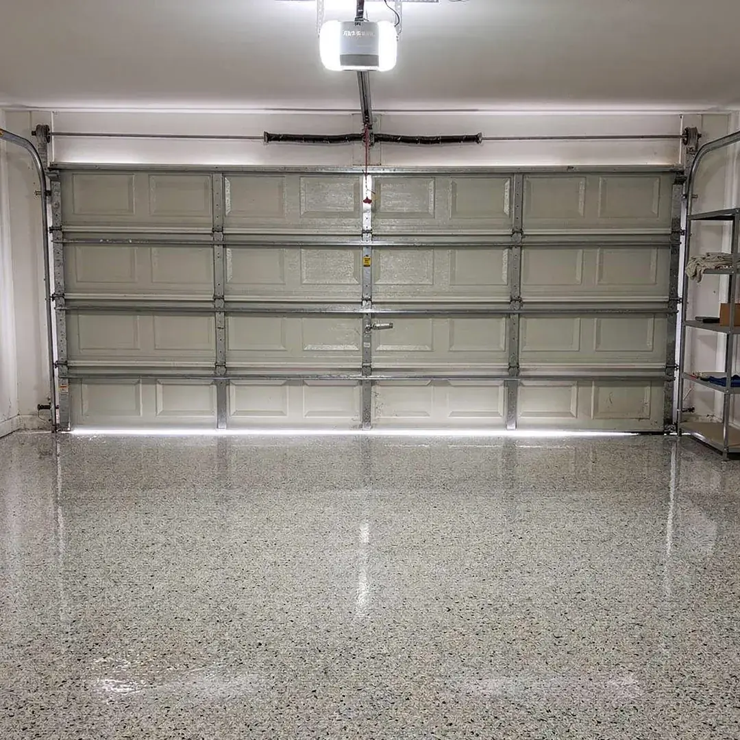 Shoreline (FB-421) flake polyaspartic garage floor